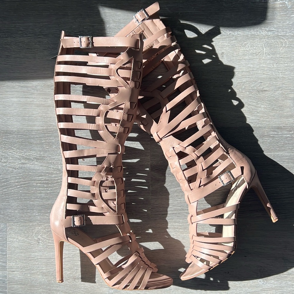 Vine Camuto VC- KASE sandal